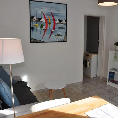 Appartement cosy refait à neuf au coeur de Saint Nazaire à 300m du front de mer Extérieur photo