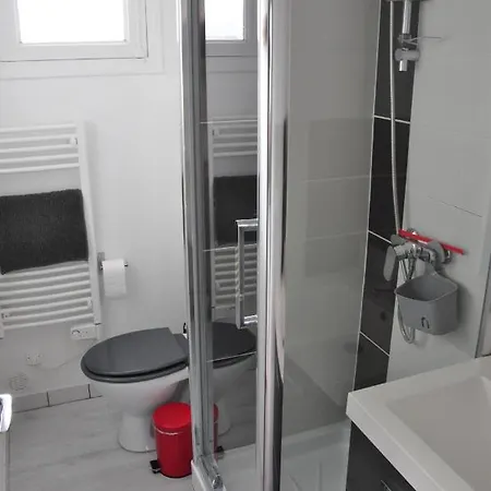 Appartement cosy refait à neuf au coeur de Saint Nazaire à 300m du front de mer Extérieur photo
